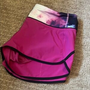 RARE Athleta Pink and Black Athletic short